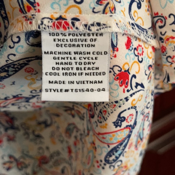 Collective Concepts Top NWT Medium Stitch Fix - Picture 8 of 9